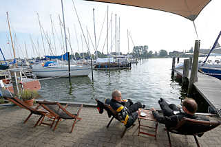3923 Sportboothafen an der Schlei bei Arnis, kleinste Stadt Deutschlands.