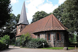 7178 Alt-Rahlstedter Kirche - Feldsteinkirche aus dem 13. Jahrhundert.